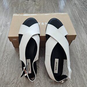 Cross Straps Sandals